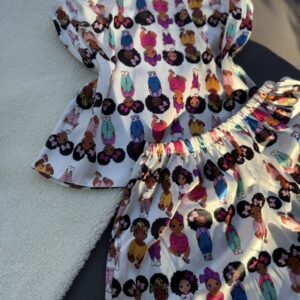 تاپ شلوارک الیکس دختر آفریقایی